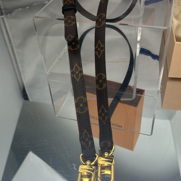 Louis Vuitton LOUIS VUITTON monogram - Picture 3 of 9